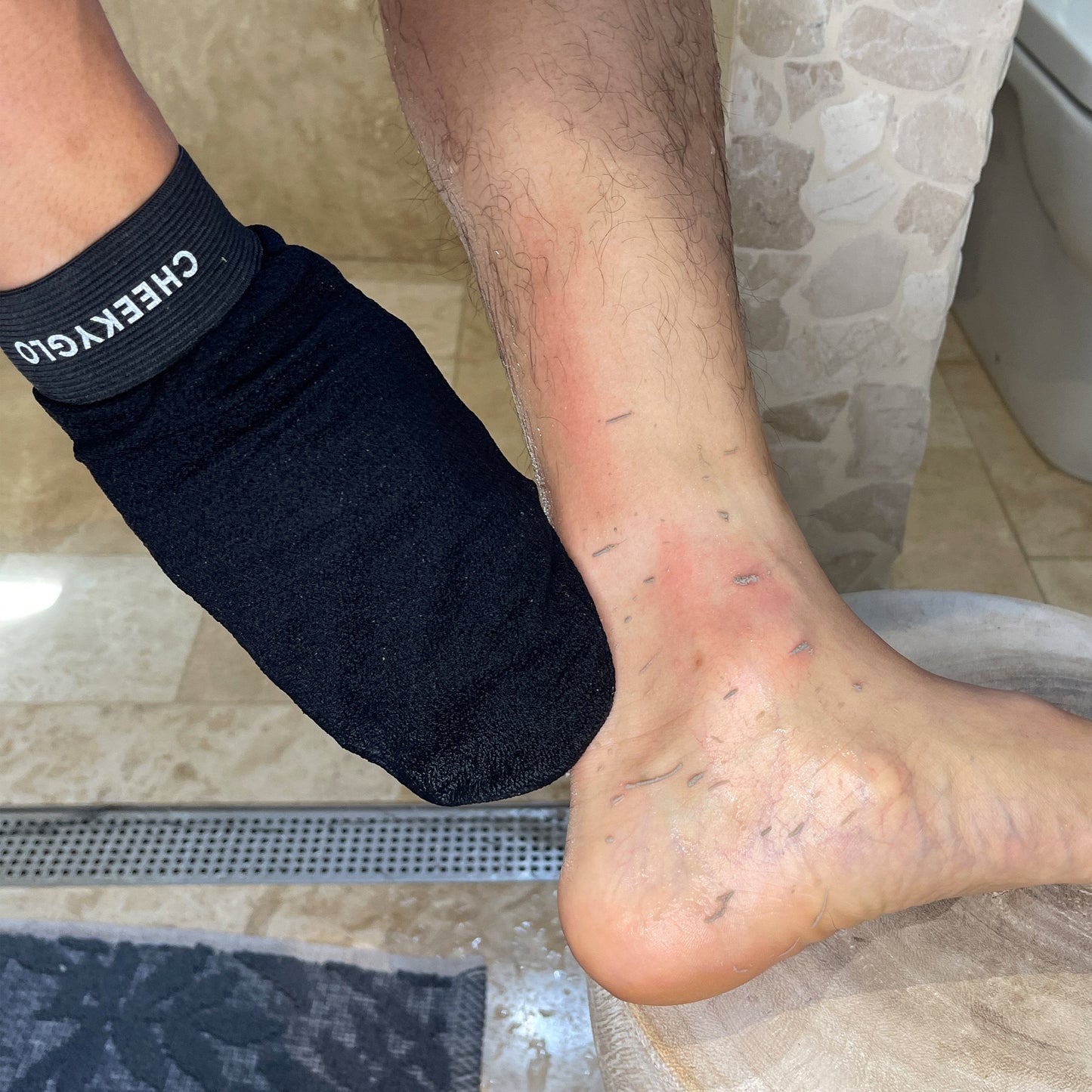 SmoothBuff™ Body Exfoliating Glove